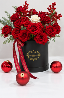 The Luxurious Holiday Box